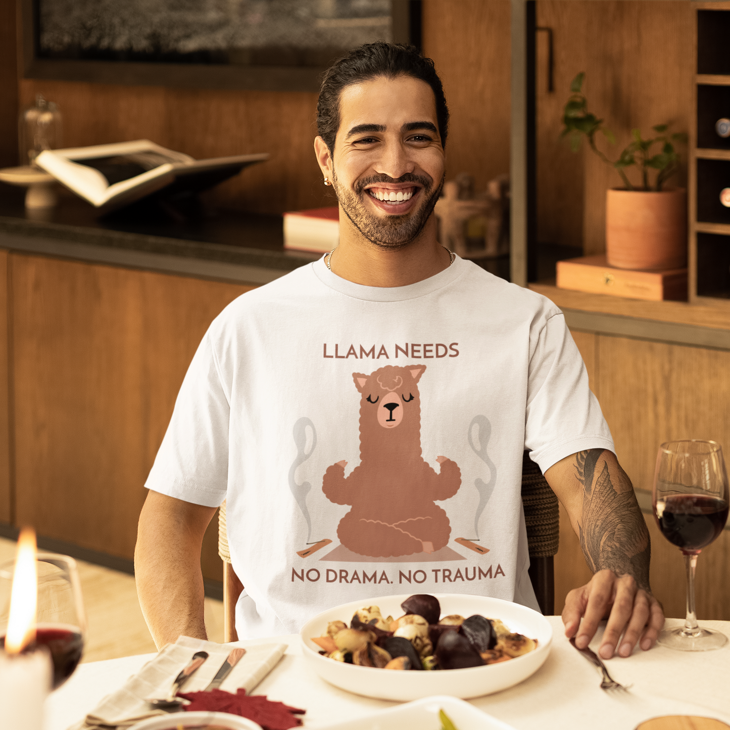 LLAMA MODE OVERSIZED TEE